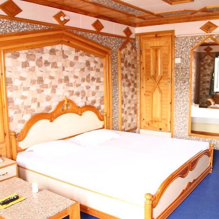 Hotel Vikrant Найнитал Экстерьер фото