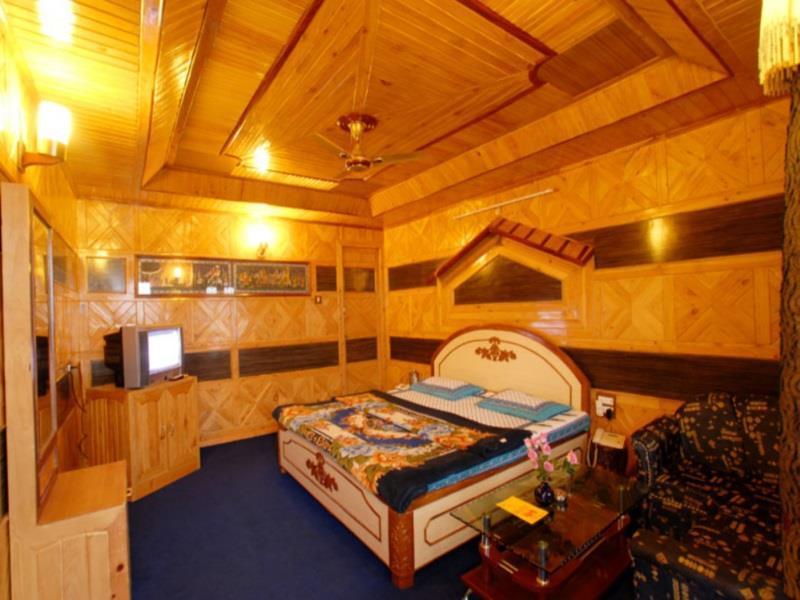 Hotel Vikrant Найнитал Экстерьер фото