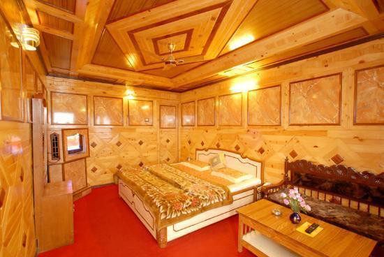 Hotel Vikrant Найнитал Экстерьер фото